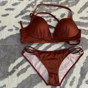 Ladies Shade &Shore rust colored bikini good condition
